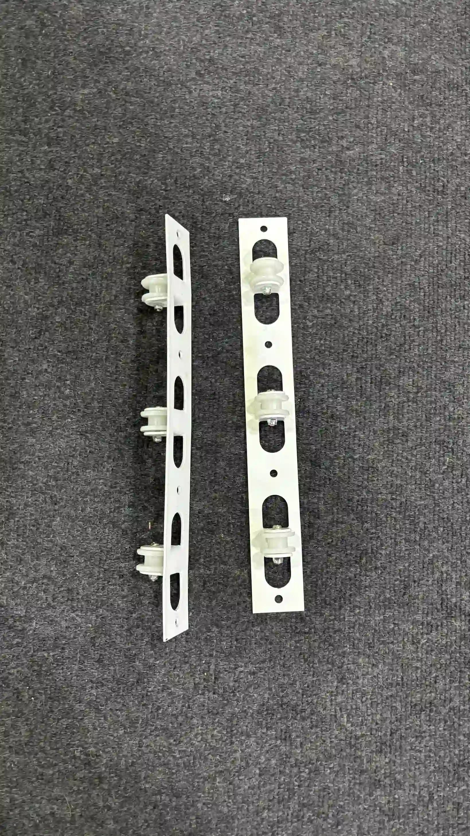 ceiling hanger metal 6 lines