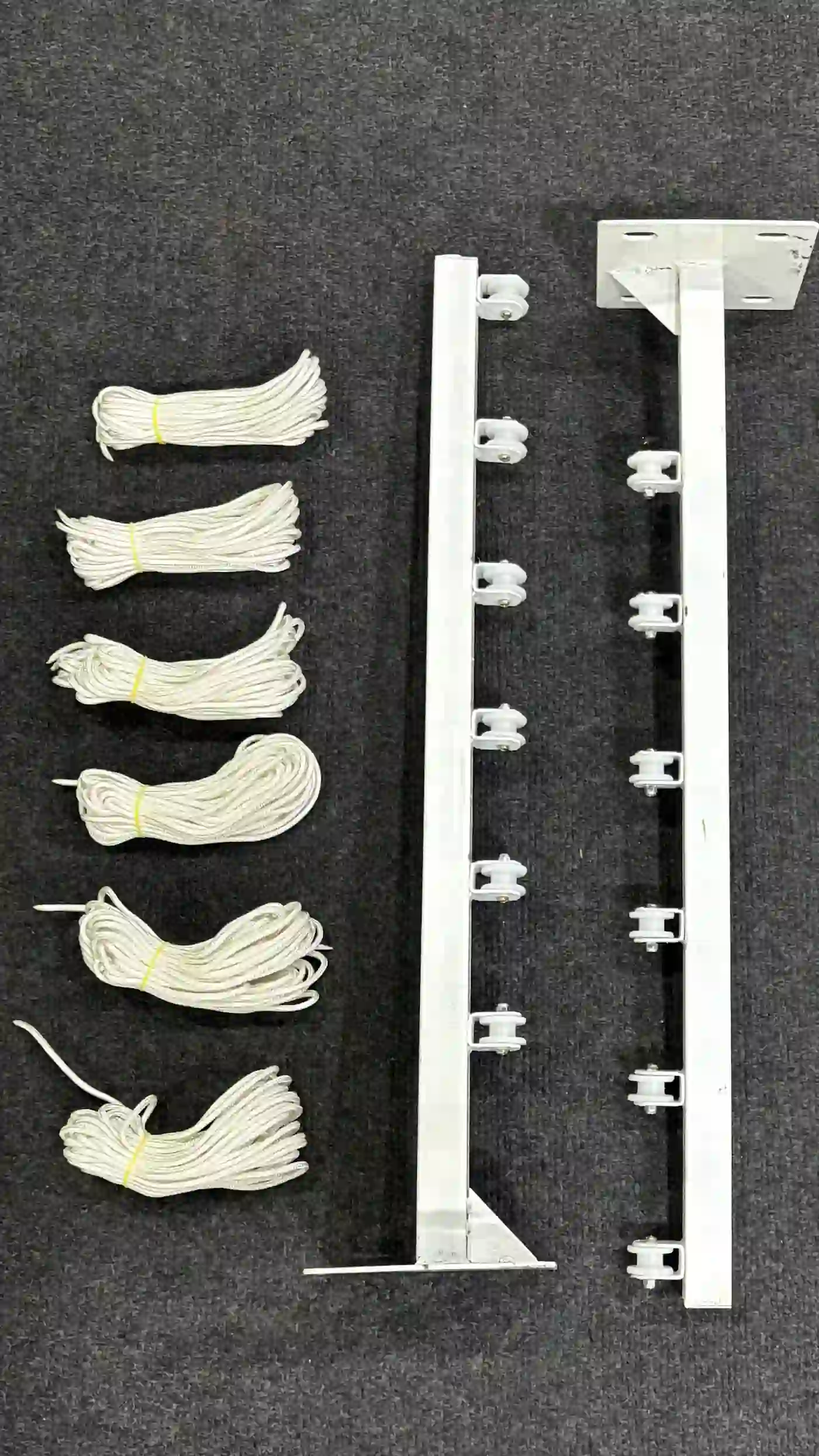 wall mounted hanger
